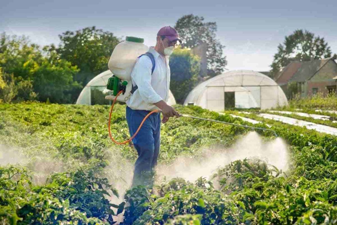 Buying reliable brands of agricultural spray